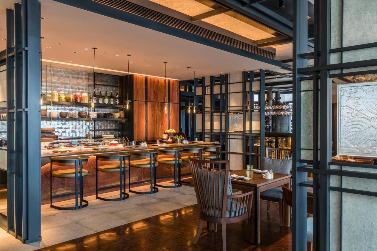 Rosewood 5* Phnom Penh